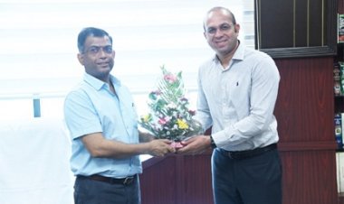 छत्तीसगढ़ राज्य निर्वाचन आयुक्त के तौर पर श्री अजय सिंह ने संभाला कार्यभार