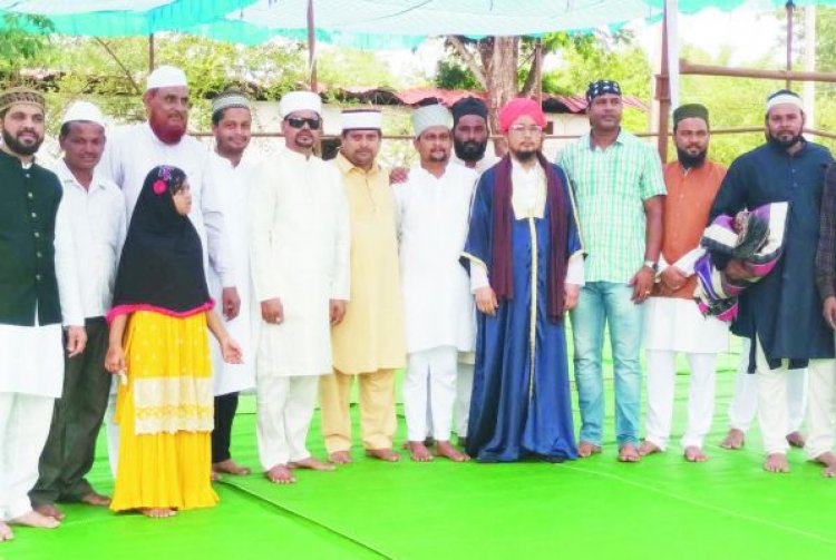 मुल्क की तरक्की व अमन की दुआ के साथ मनाई ईद उल अजहा