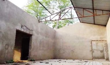 वन उपज खरीदी केंद्र के लिए भवन, 3 साल में भी नहीं बन पाया