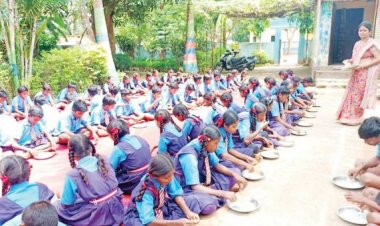 शिक्षिका ने जन्मदिन पर कराया न्योता भोज