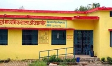 कबीरधाम जिले के नए स्कूलों के निर्माण, जीर्णाेद्धार और उन्नयन कार्यों से 856 स्कूलों की बदल रही तस्वीर