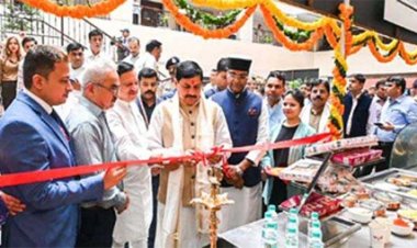 यादव ने किया मध्यप्रदेश उत्सव का उद्घाटन