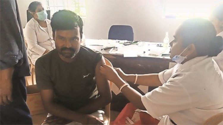 रेबीज के चपेट में पूरा गांव