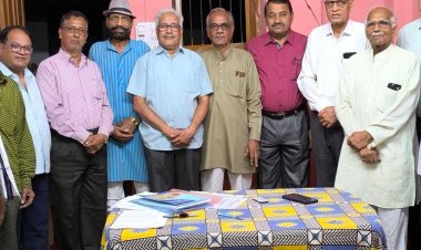 आयुर्वेदिक पद्धति से होगा पेंशनर्स स्वास्थ्य शिविर का आयोजन:जिला अस्पताल के स्टॉफ के असहयोगपूर्ण रवैये के कारण पेंशनर्स ने लिया निर्णय