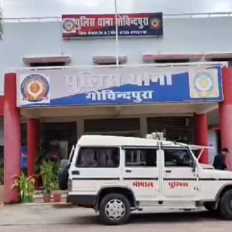 भेल के अफसर को हनीट्रैप में फंसाया, ढाई लाख ऐंठे:ठेकेदार ने साजिश कर दो महिलाओं से मिलवाया; वीडियो बनाकर ब्लैकमेलिंग