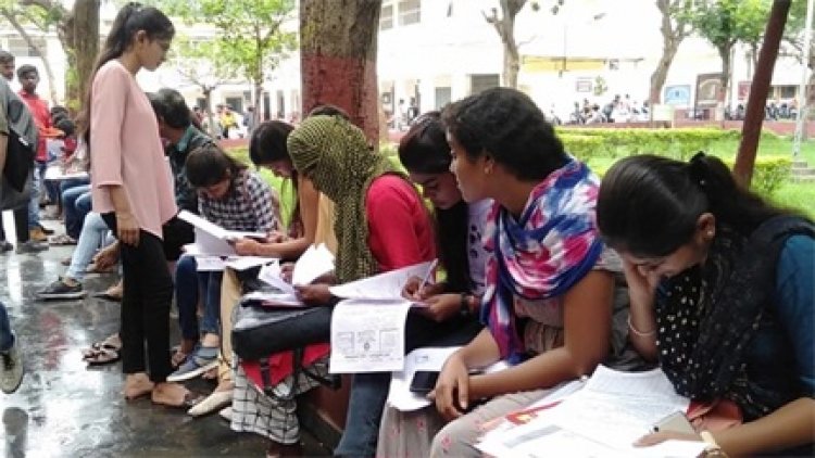 पॉलीटेक्निक कॉलेजों में एडमिशन का आज अंतिम दिन