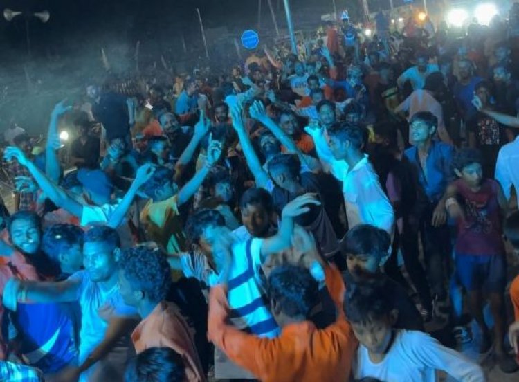 धूमधाम से गणपति विसर्जन