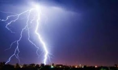 युगांडा के एक शरणार्थी शिविर में चर्च पर आकाशीय बिजली गिरने से 14 लोगों की मौत