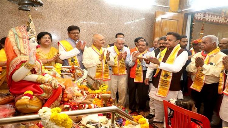 उप मुख्यमंत्री शुक्ल ने माँ नर्मदा जयंती पर किया पूजन