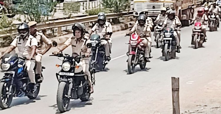 अग्नि सुरक्षा सप्ताह:  नगर सेना व अग्निशमन दल ने निकाली जागरूकता रैली