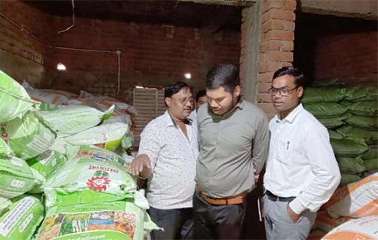खरीफ सीजन की मजबूत तैयारी, पिछले साल की तुलना में अब तक 141 प्रतिशत सुपर फास्फेट और 125 प्रतिशत एनपीके खाद मिला