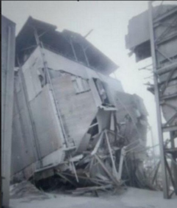 बालको प्लांट में बड़ा हादसा, पहले भी हो चुका हैं चिमनी हादसा, सुरक्षा में लापरवाही की संभावना .. राख फिल्टर भरभरा के गिरा 