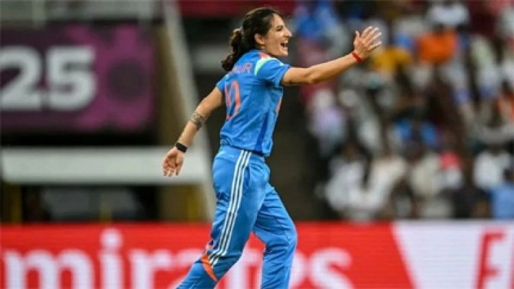 कपड़े की गेंद से वर्ल्ड कप तक पहुंची रेणुका