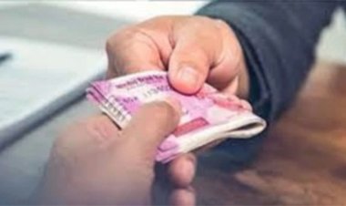 घूस घोटाले का नया खुलासा, वायरल हुआ अधिकारी का वीडियो