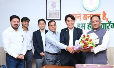 मुख्यमंत्री विष्णु देव साय से जापान के प्रतिनिधिमंडल की सौजन्य मुलाकात: निवेश, तकनीकी सहयोग और औद्योगिक विस्तार को लेकर हुई विस्तृत चर्चा